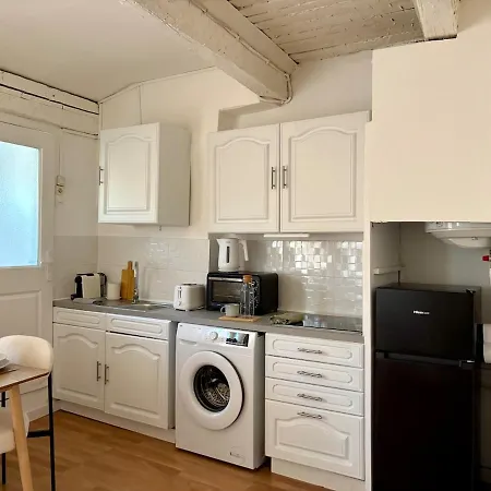 Chaleureux En Plein Coeur De דירה *